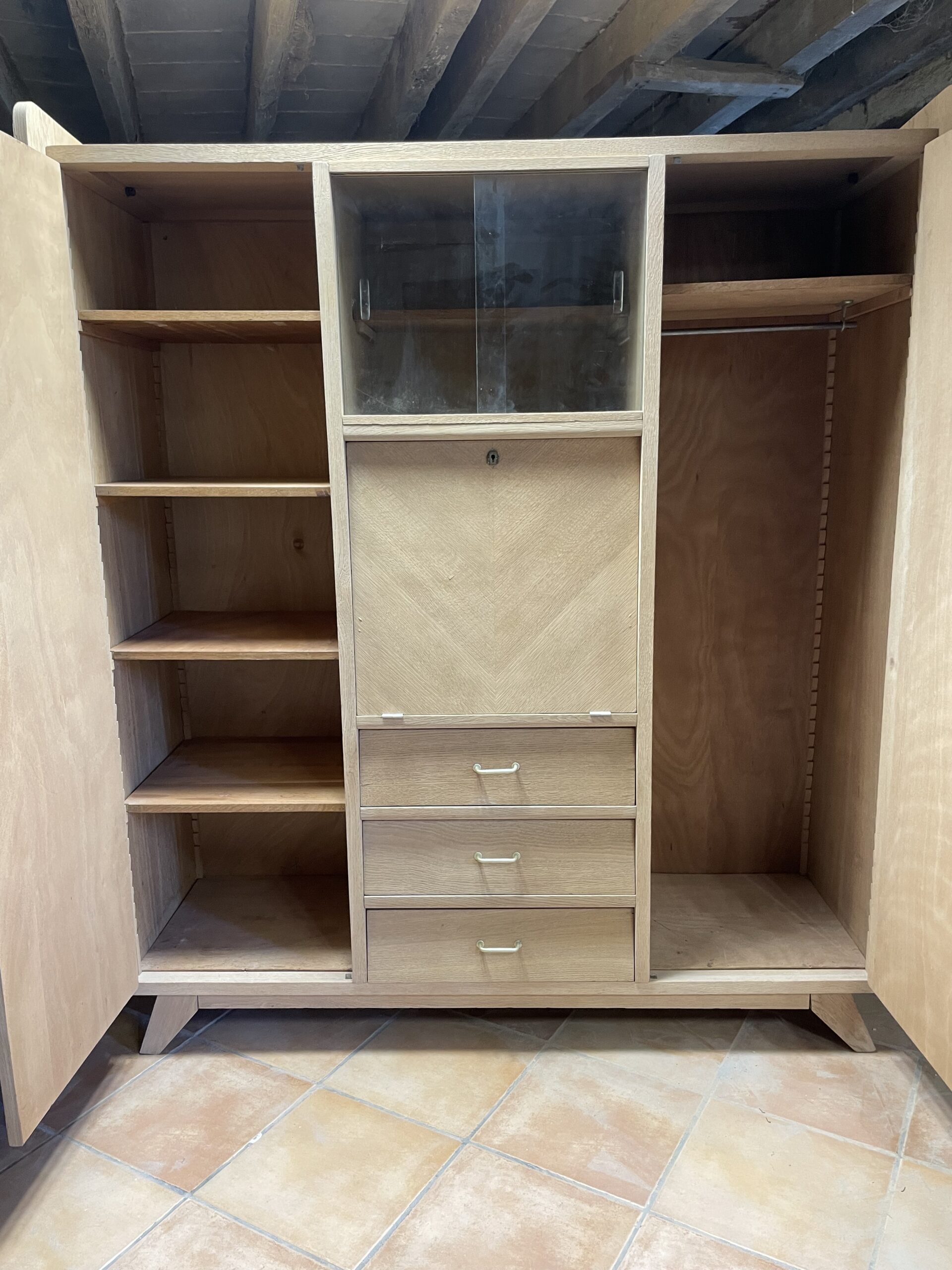 Armoire scandinave 70’ en chêne – Image 5